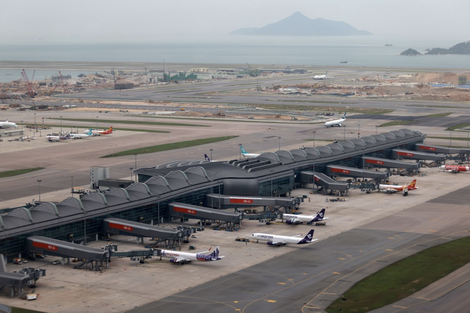Hong Kong–Europe Air Cargo Volumes Plummet